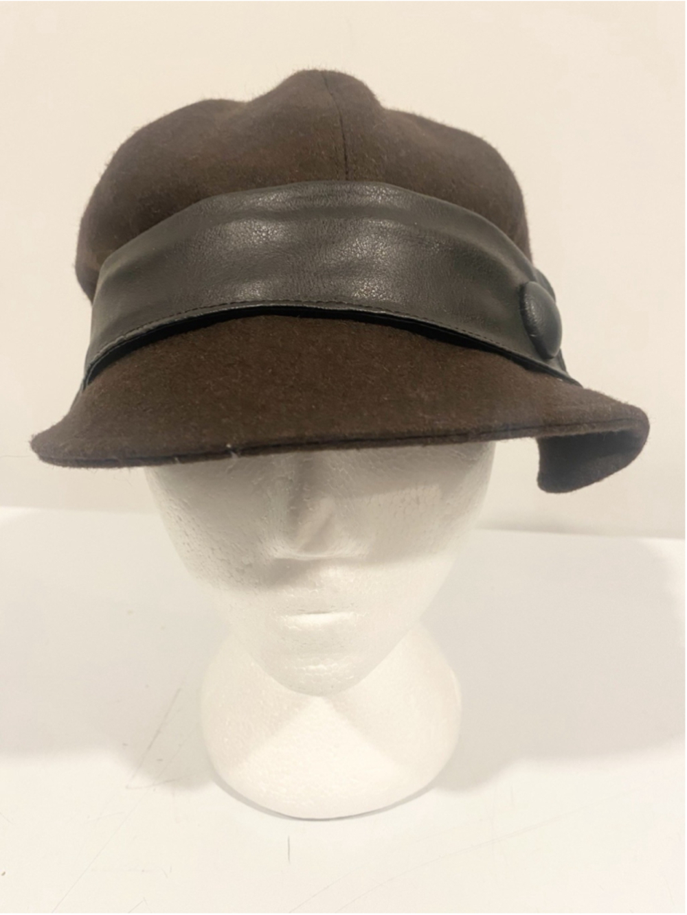 Baroness Ashley Brown Wool Felt Newsboy Cap Black Leather Trim One Size Canada